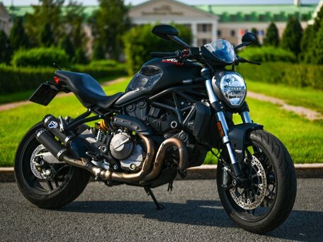 2019 Ducati Monster 821, чёрный, 1150000 рублей, вид 1