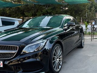 2016 Mercedes-Benz CLS 400 II (C218) Рестайлинг, чёрный, 2400000 рублей, вид 1