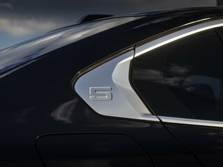 2023 BMW 5 серии 530i xDrive VIII (G60/G61/G68), чёрный, 6486000 рублей, вид 5