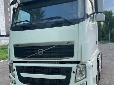 2011 Volvo FH, белый, 6150000 рублей, вид 1