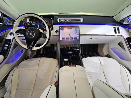 2026 Mercedes-Benz Maybach S-Класс 680 II (Z223), коричневый, 39991000 рублей, вид 5