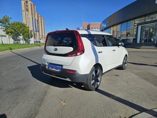 2020 Kia Soul III, белый, 2260000 рублей, вид 4