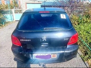 2004 Peugeot 307 I, чёрный, 300000 рублей, вид 4
