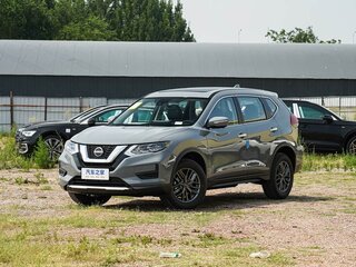 2025 Nissan X-Trail III Рестайлинг 2, серый, 2650000 рублей, вид 3