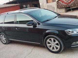 2011 Volkswagen Passat EcoFuel B7, чёрный, 1200000 рублей, вид 1
