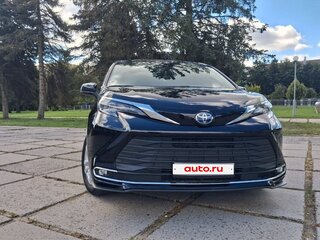 2025 Toyota Sienna IV, чёрный, 4762852 рублей, вид 1