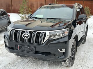 2017 Toyota Land Cruiser Prado 150 Series Рестайлинг 2, чёрный, 4350000 рублей, вид 1