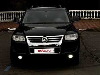 2009 Volkswagen Touareg I Рестайлинг, чёрный, 1550000 рублей, вид 4