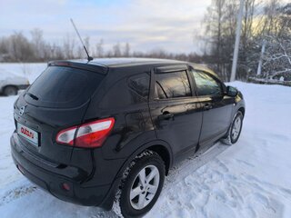 2010 Nissan Qashqai I Рестайлинг, чёрный, 895000 рублей, вид 4