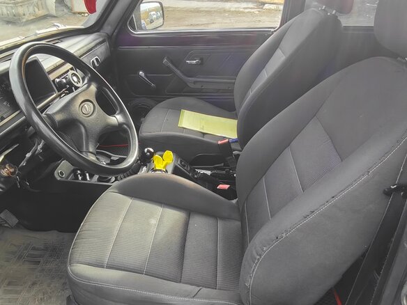 2002 Lada (ВАЗ) 2121 (4x4) I Рестайлинг, фиолетовый, 225000 рублей - вид 10