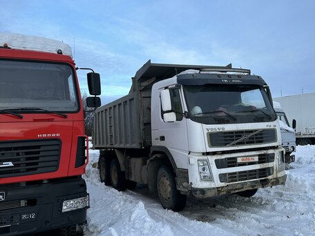 2004 Volvo FM, белый, 2100000 рублей, вид 3