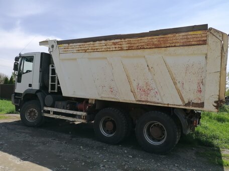 2005 Iveco Trakker, белый, 2150000 рублей, вид 5