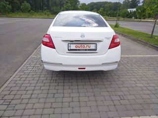 2011 Nissan Teana II (J32) Рестайлинг, белый, 1500000 рублей, вид 4