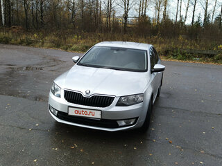 2013 Skoda Octavia III (A7), серебристый, 1350000 рублей, вид 3