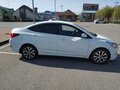 2015 Hyundai Solaris I Рестайлинг, белый - вид 3