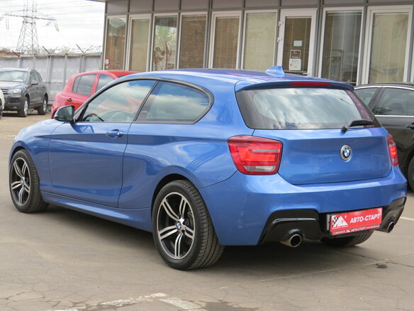 2012 BMW 1 серии 118i II (F20/F21), синий - вид 2