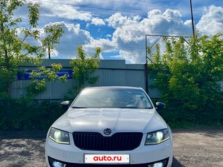 2013 Skoda Octavia III (A7), белый, 1280000 рублей, вид 2