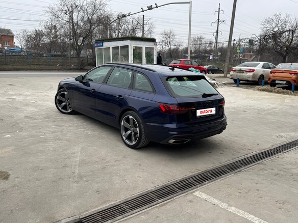 2020 Audi A4 35 TFSI V (B9) Рестайлинг, синий, 3420000 рублей - вид 5