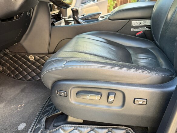 2019 Lexus LX 450d III Рестайлинг 2, чёрный, 8000000 рублей - вид 12