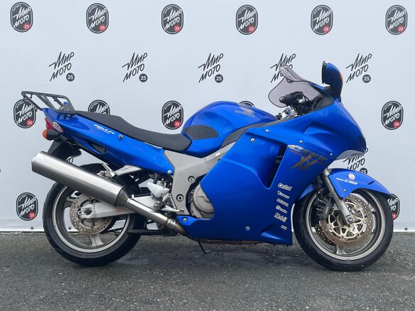 2002 Honda CBR 1100 XX, синий, 550000 рублей
