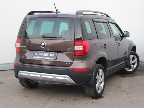 2017 Skoda Yeti I Рестайлинг, коричневый - вид 3