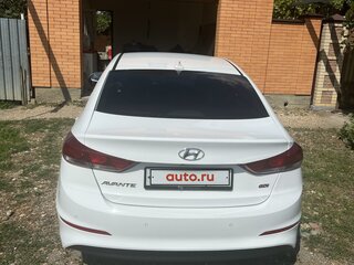 2016 Hyundai Avante VI, белый, 1880000 рублей, вид 3