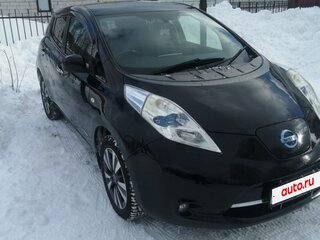 2015 Nissan Leaf I (ZE0/AZE0), чёрный, 800000 рублей, вид 5