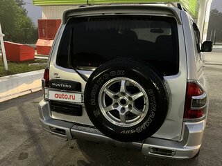 2000 Mitsubishi Montero III, серебристый, 950000 рублей, вид 4
