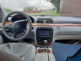 2001 Mercedes-Benz S-Класс 500 IV (W220), синий, 500000 рублей, вид 3
