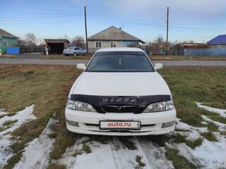 1995 Toyota Vista IV (V40), белый, 300000 рублей, вид 3