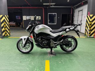 2017 Honda NC 750S, белый, 735000 рублей, вид 2