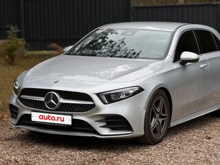 2020 Mercedes-Benz A-Класс 180 IV (W177), серебристый, 1950000 рублей, вид 2