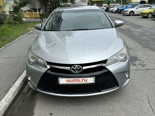 2017 Toyota Camry US Market VII (XV50) Рестайлинг, серый, 2350000 рублей, вид 2