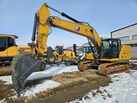 2022 Caterpillar 330, жёлтый, 13800000 рублей, вид 1