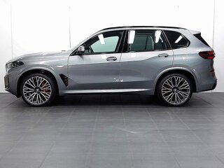 2025 BMW X5 40i IV (G05/G18) Рестайлинг, серый, 14800000 рублей, вид 3