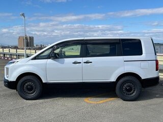 2022 Mitsubishi Delica D:5 I Рестайлинг, белый, 2720404 рублей, вид 5