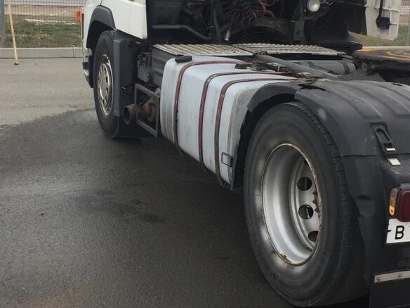 2005 Volvo FH, белый - вид 6