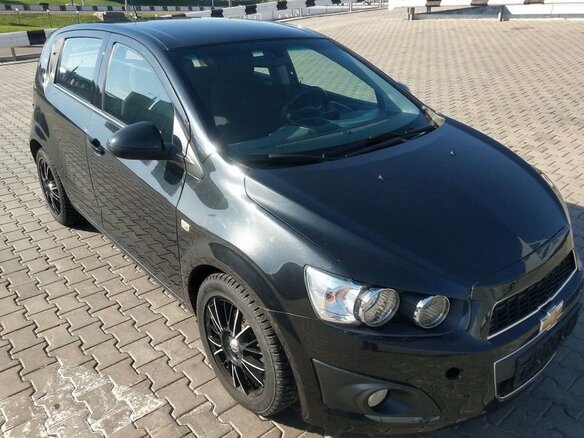 2015 Chevrolet Aveo II, чёрный, 660000 рублей