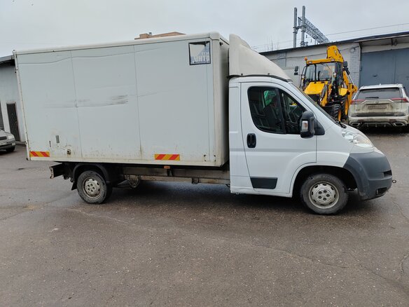 2012 Peugeot Boxer, белый, 850000 рублей