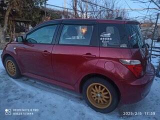 2006 Scion xA, красный, 700000 рублей, вид 3