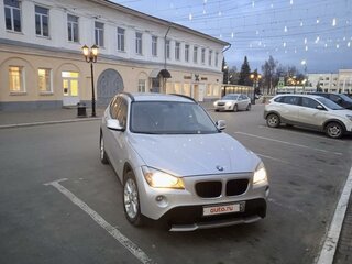 2012 BMW X1 18i I (E84), серебристый, 1600000 рублей, вид 4
