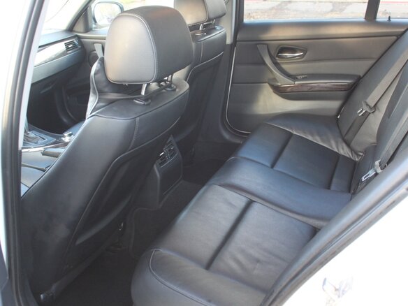 2012 BMW 3 серии 320i V (E90/E91/E92/E93) Рестайлинг, белый - вид 17