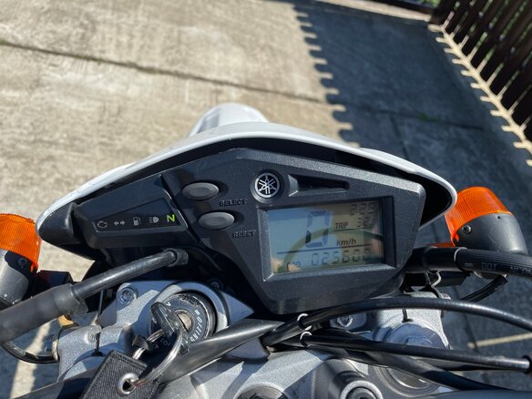 2009 Yamaha XT250 Serow, белый, 378000 рублей - вид 7