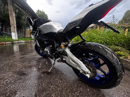 2015 Yamaha YZF-R1, синий, 2000000 рублей, вид 3