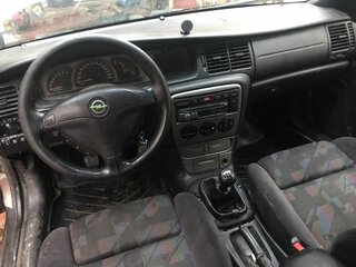 1998 Opel Vectra B, золотистый, 257000 рублей, вид 4