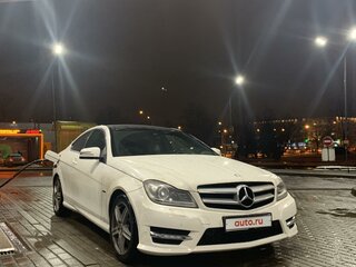 2012 Mercedes-Benz C-Класс 180 III (W204) Рестайлинг, белый, 1150000 рублей, вид 3
