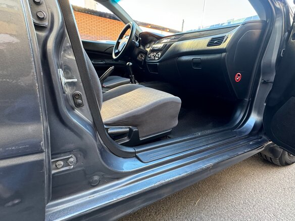 2004 Mitsubishi Lancer IX, серый, 380000 рублей - вид 7