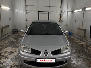 2007 Renault Megane II Рестайлинг, серый, 630000 рублей, вид 1