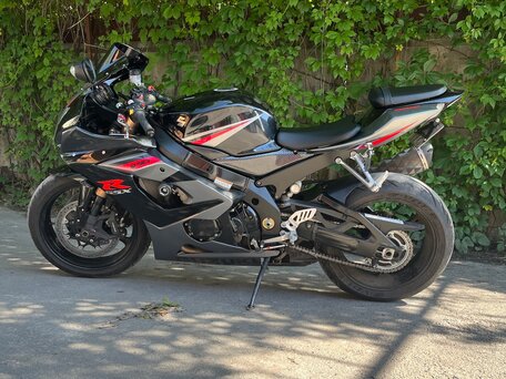 2005 Suzuki GSX-R 1000, чёрный, 690000 рублей, вид 1