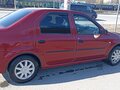 2010 Renault Logan I Рестайлинг, красный, 430000 рублей - вид 3